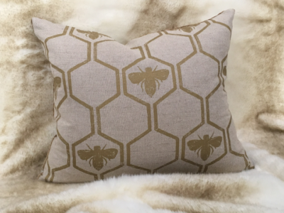gold-bee-cushion