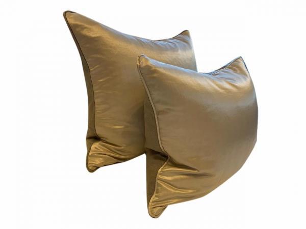 mathew-cushion