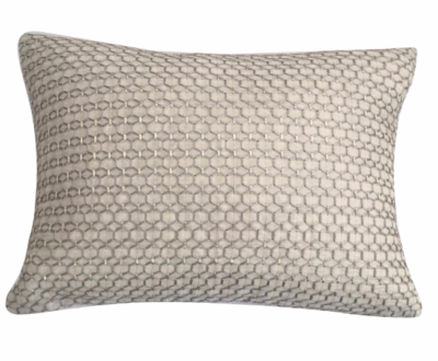 silver-thread-cushion