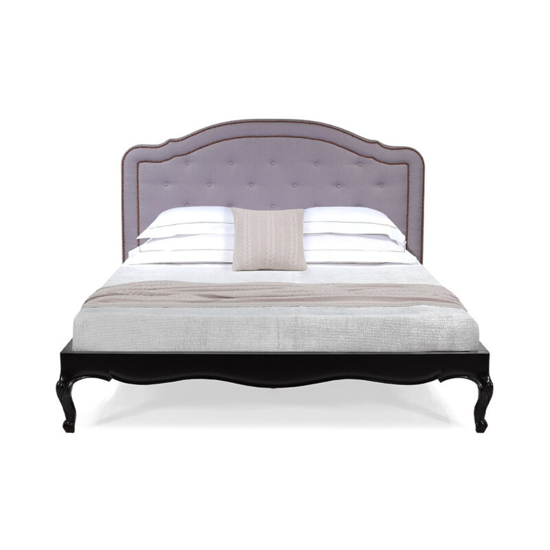 Chateaux Bed