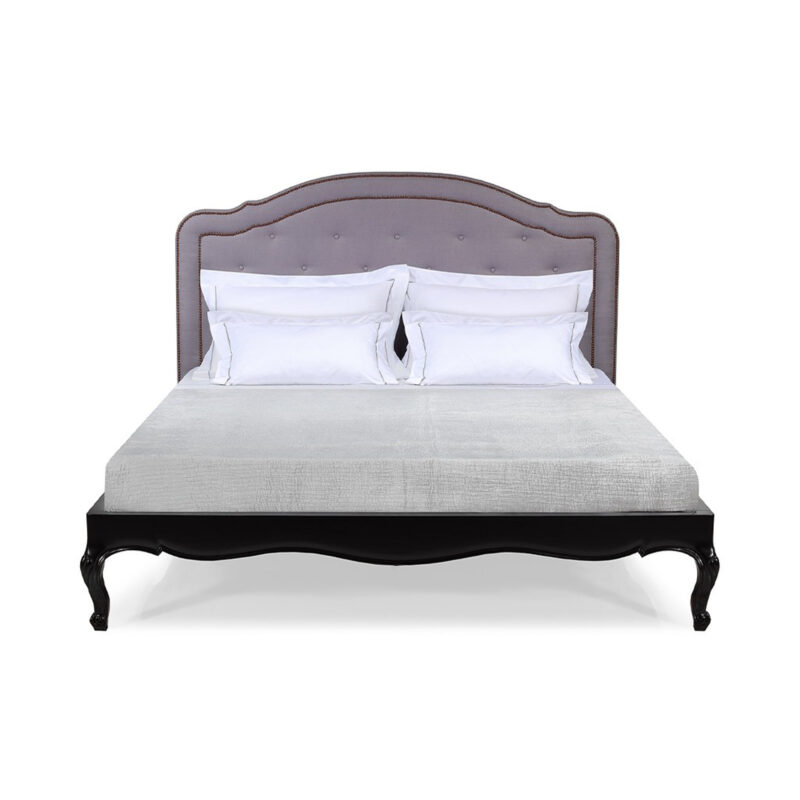 Chateaux Bed