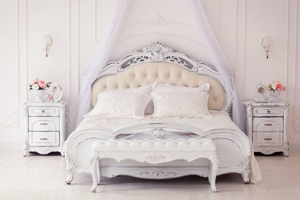 classic-bedroom-design-600x400
